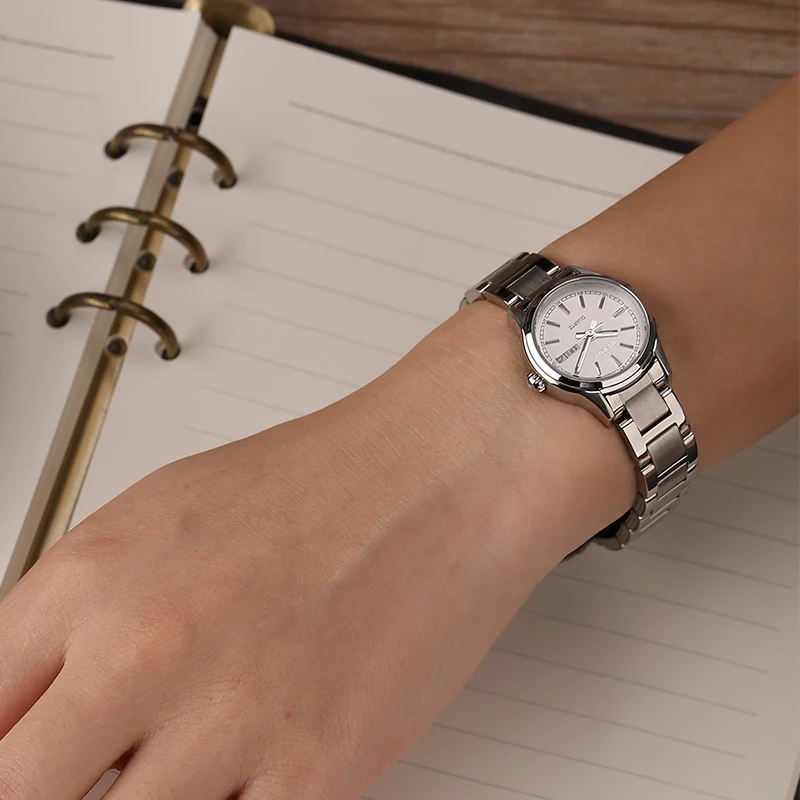 BERNY Lüks Bayanlar Izle Japon - Luxury Watch In Japan incelemesi ve fiyatı
