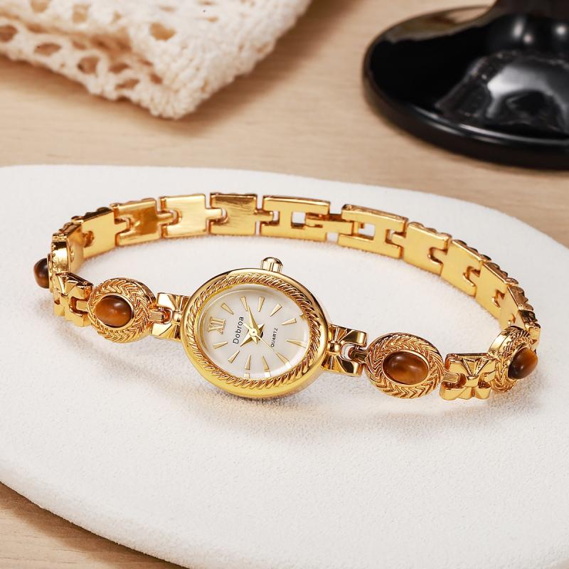 Retro Zengin Kaplan Gözü Taşlı - Luxury Watch Group incelemesi ve fiyatı